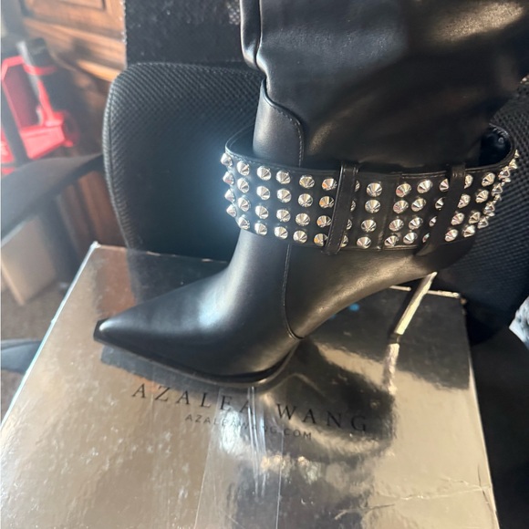 Azalea Wang Marlena Black Studded Knee High boots - Picture 2 of 7